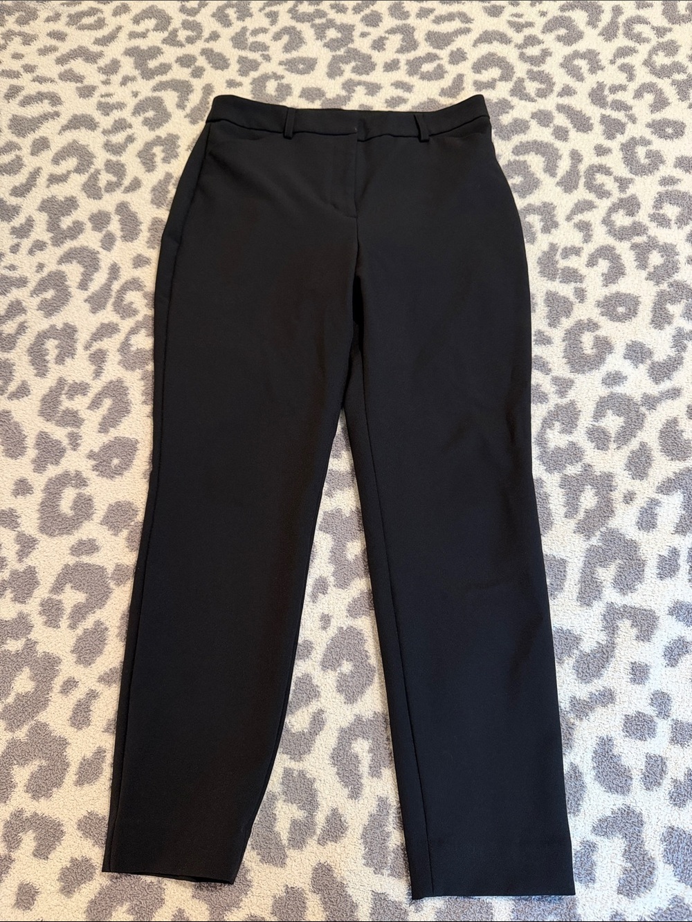 Express Women’s Editor High Rise Skinny Pant - Short Length